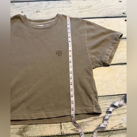 ANINE BING Khaki green Tori Sweatshirt is inspired by classic 90s athletic wear. - Picture 5 of 7